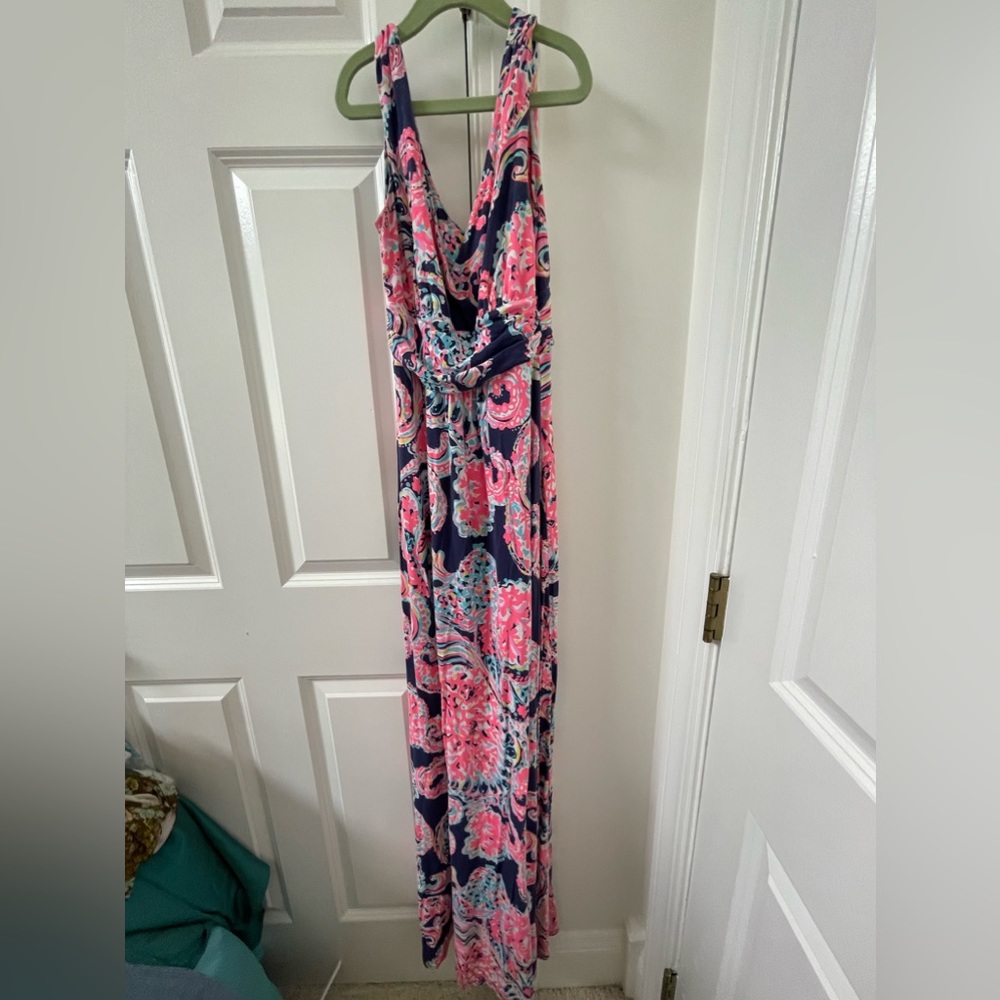 Lilly Pulitzer Maxi Dress. Size small.